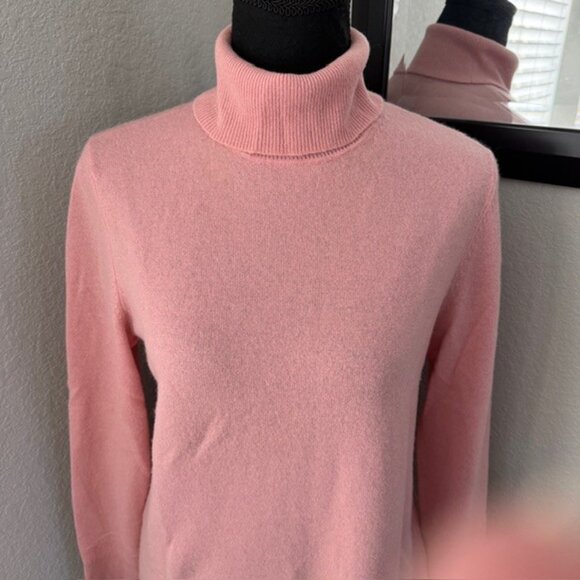 APT 9 Cashmere Pink Turtleneck Sweater Medium - Picture 6 of 11